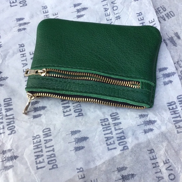 Portland Leather Double Zip Wallet - Picture 3 of 5